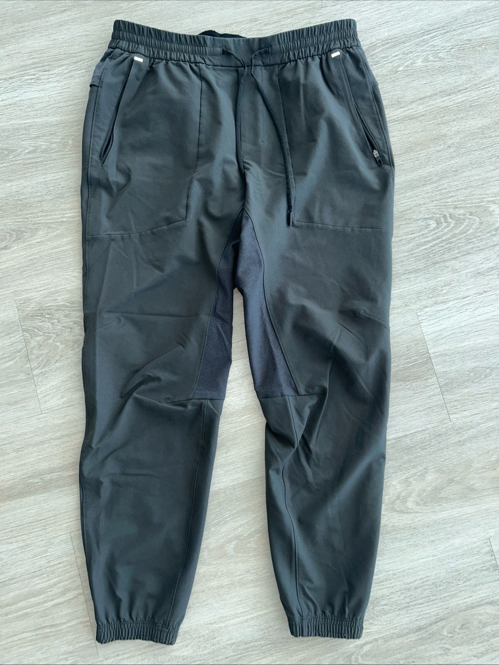 Lululemon License to Train Joggers Men’s Large Gray Gym Pants